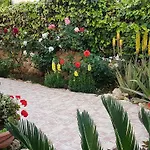 Philippou & Apartment Larnaka