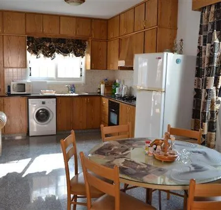 Philippou Villas&apartments *