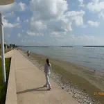 وفيلات فيليبو بيتش شقة *