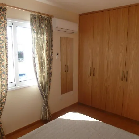Philippou & Apartment Larnaca