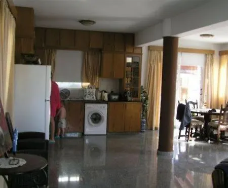 Apartment Philippou & *