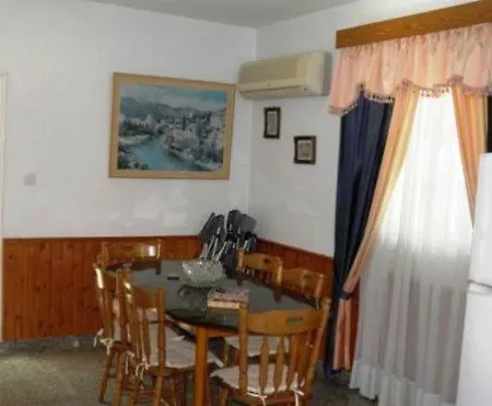 Philippou & Apartmán *