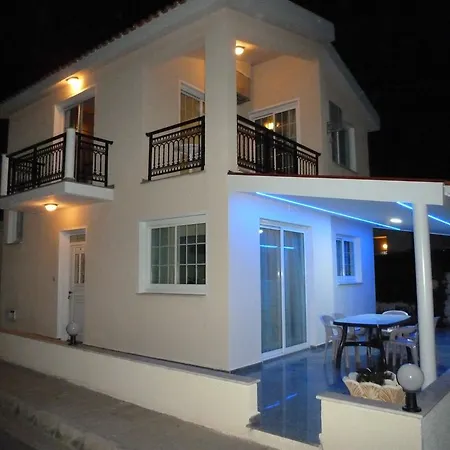 Philippou & Larnaca