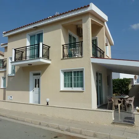 Apartment Philippou &